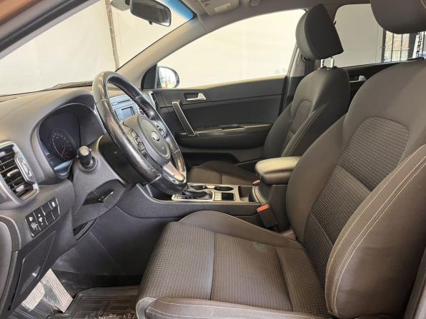Kia Sportage IV с пробегом 2016 года, цена 1 650 000 рублей, 190000 км, внедорожник, Автокод Объявления