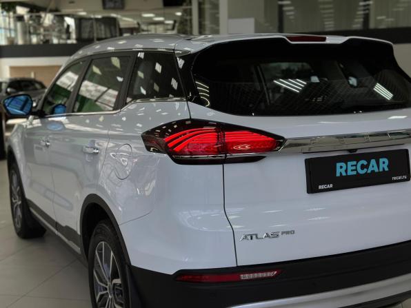 Geely Atlas Pro с пробегом 2022 года, цена 1 860 000 рублей, 75188 км, внедорожник, Автокод Объявления