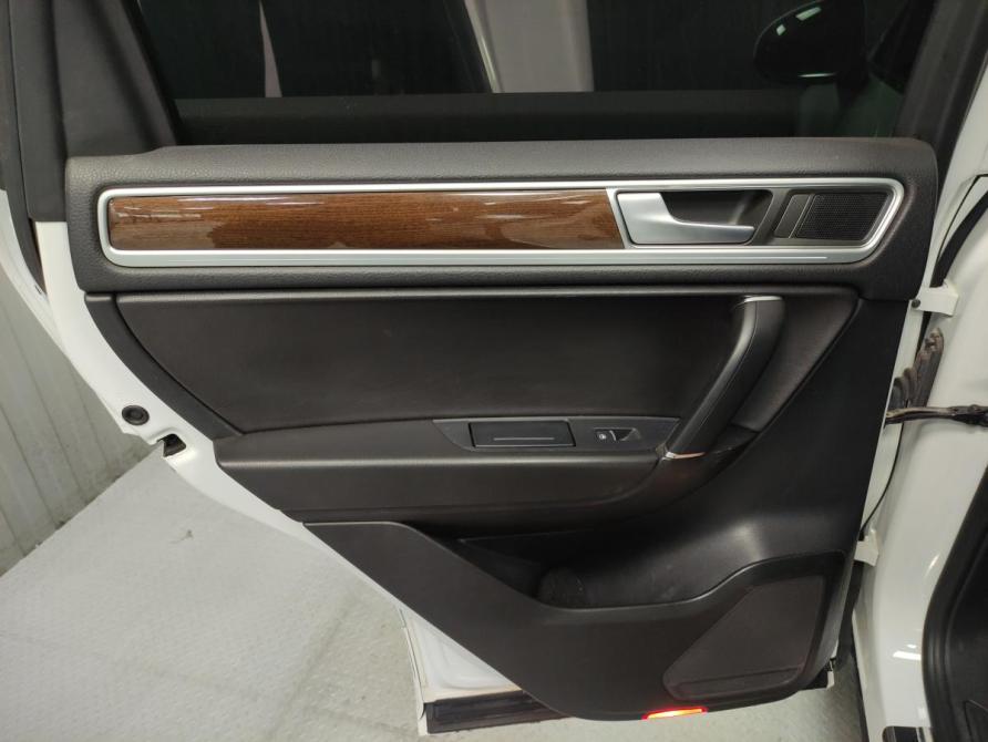 Volkswagen Touareg II Рестайлинг Пермь  - изображение 15