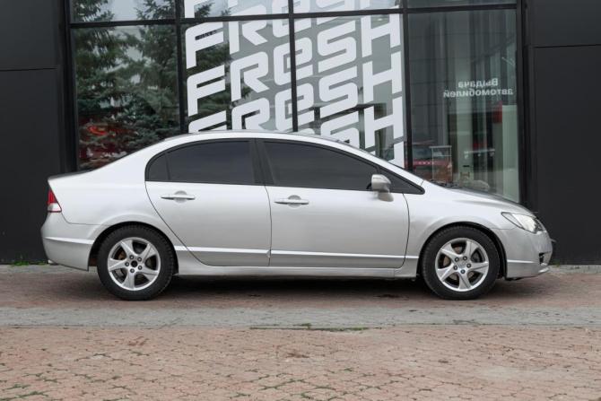 Honda Civic VIII Рестайлинг с пробегом 2010 года, цена 790 000 рублей, 243555 км, седан, Автокод Объявления