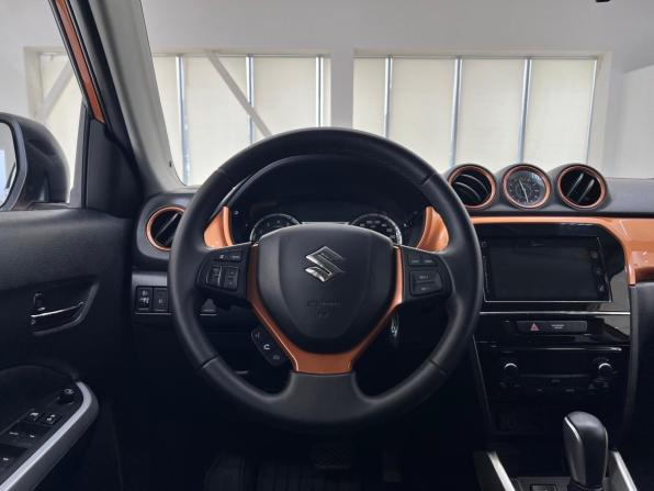 Suzuki Vitara II с пробегом 2017 года, цена 1 750 000 рублей, 78421 км, внедорожник, Автокод Объявления