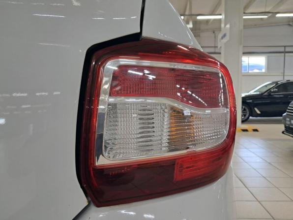 Renault Logan II с пробегом 2018 года, цена 635 000 рублей, 184430 км, седан, Автокод Объявления
