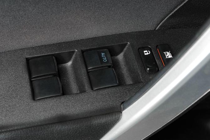 Toyota Corolla XI (E160 E170 E180) с пробегом 2013 года, цена 1 699 000 рублей, 170330 км, седан, Автокод Объявления