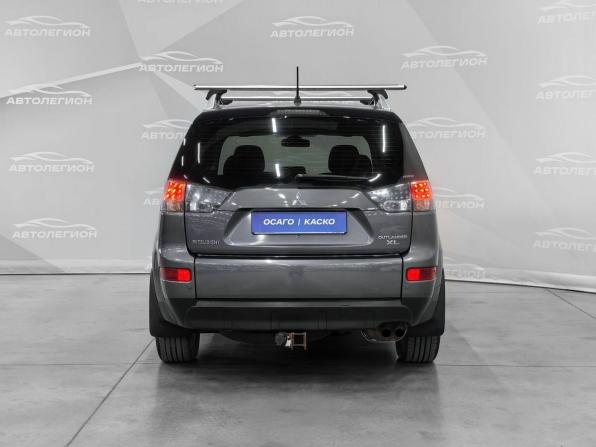 Mitsubishi Outlander II с пробегом 2007 года, цена 1 050 000 рублей, 300200 км, внедорожник, Автокод Объявления