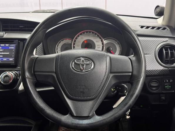 Toyota Corolla XI (E160 E170 E180) с пробегом 2014 года, цена 899 000 рублей, 211000 км, универсал, Автокод Объявления