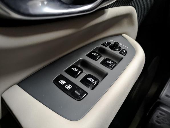 Volvo XC90 II Рестайлинг 2 с пробегом 2025 года, цена 8 950 000 рублей, 1800 км, внедорожник, Автокод Объявления