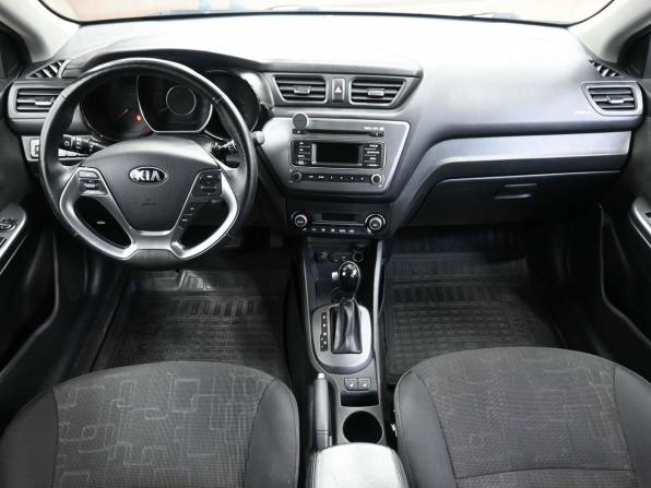 Kia Rio III Рестайлинг с пробегом 2016 года, цена 1 129 900 рублей, 124000 км, хэтчбек, Автокод Объявления