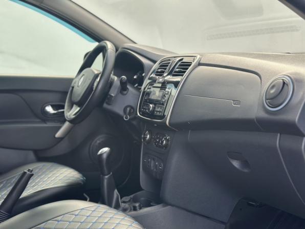 Renault Sandero II с пробегом 2014 года, цена 535 000 рублей, 184297 км, хэтчбек, Автокод Объявления