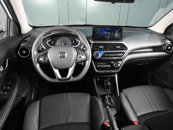 Changan Alsvin с пробегом 2024 года, цена 1 279 000 рублей, 18802 км, седан, Автокод Объявления