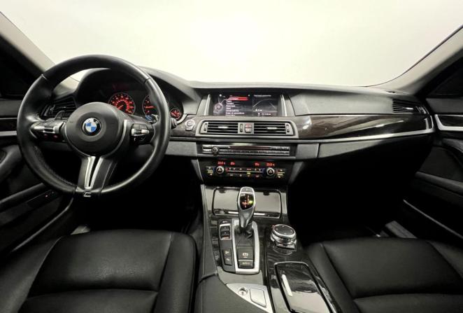 BMW 5 серии VI (F10/F11/F07) Рестайлинг с пробегом 2016 года, цена 2 520 000 рублей, 128709 км, седан, Автокод Объявления