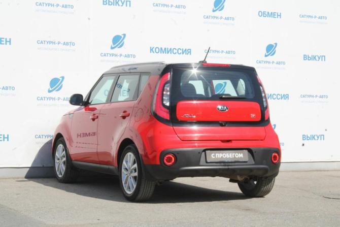 Kia Soul II Рестайлинг с пробегом 2018 года, цена 1 530 000 рублей, 80000 км, хэтчбек, Автокод Объявления