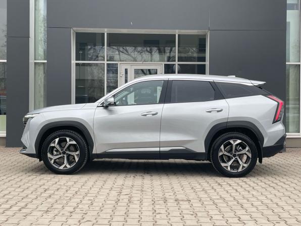Geely Atlas II с пробегом 2023 года, цена 2 729 000 рублей, 11000 км, внедорожник, Автокод Объявления