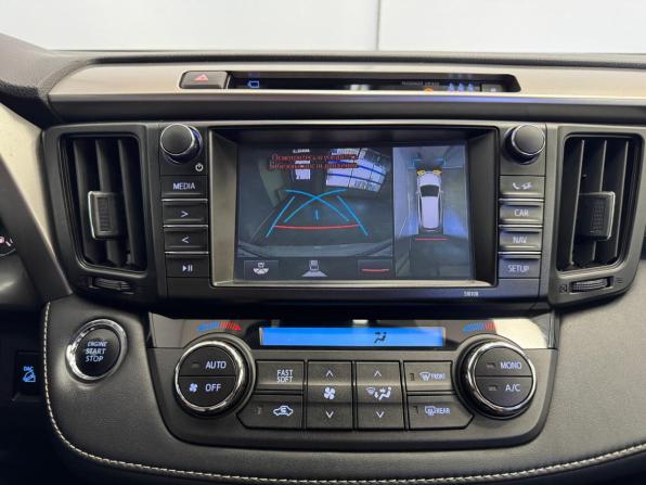 Toyota RAV4 IV (XA40) Рестайлинг с пробегом 2017 года, цена 2 330 000 рублей, 181431 км, внедорожник, Автокод Объявления