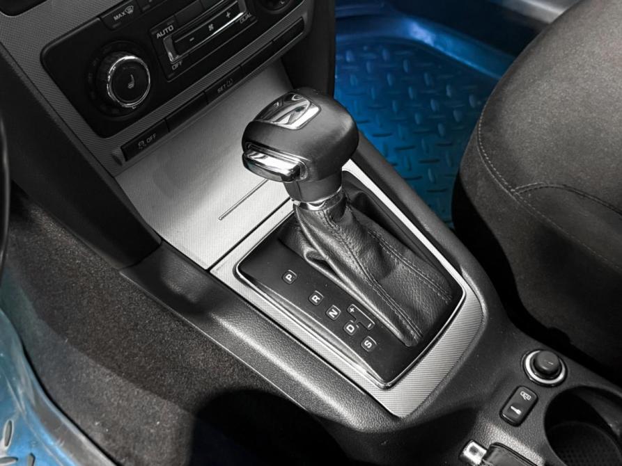 Skoda Octavia II (A5) Рестайлинг Санкт-Петербург  - изображение 11
