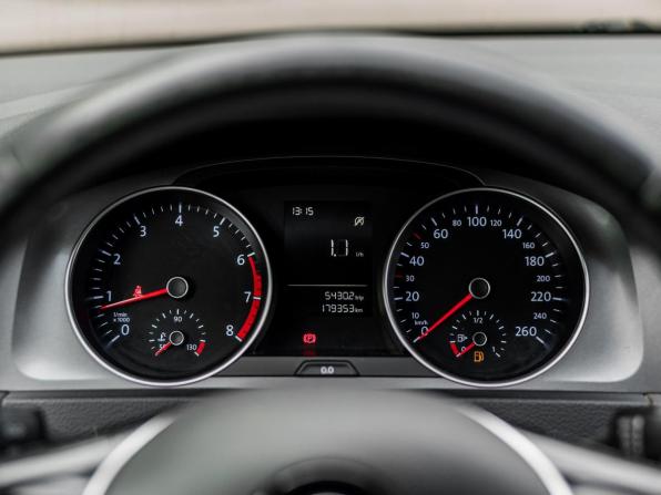 Volkswagen Golf VII с пробегом 2013 года, цена 812 000 рублей, 179347 км, хэтчбек, Автокод Объявления
