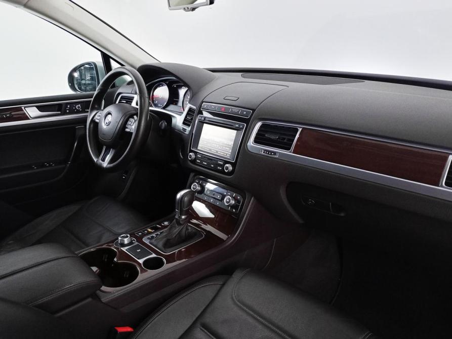 Volkswagen Touareg II Рестайлинг Казань  - изображение 7