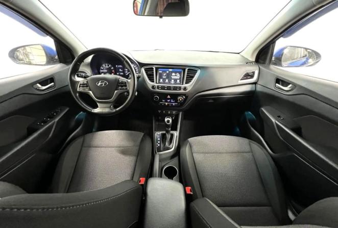 Hyundai Solaris II с пробегом 2019 года, цена 1 575 000 рублей, 64105 км, седан, Автокод Объявления