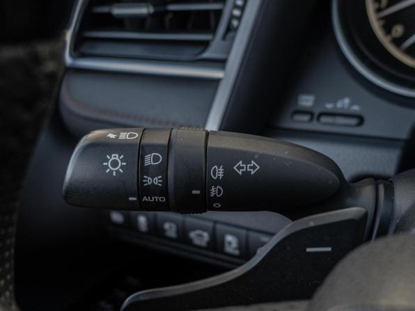 Toyota Camry VIII (XV70) с пробегом 2019 года, цена 3 570 000 рублей, 61791 км, седан, Автокод Объявления