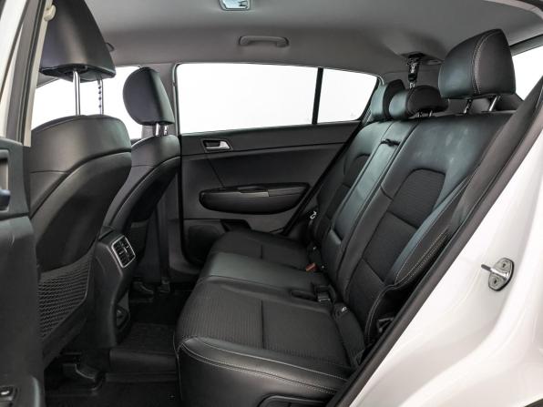Kia Sportage IV с пробегом 2018 года, цена 1 750 000 рублей, 168117 км, внедорожник, Автокод Объявления