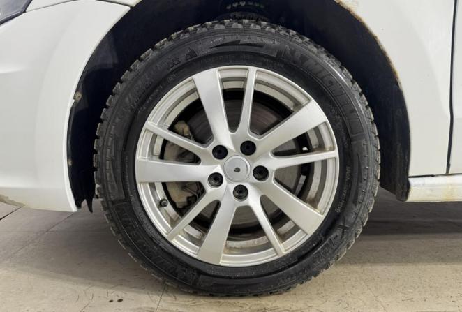 Volkswagen Polo V Рестайлинг с пробегом 2018 года, цена 990 000 рублей, 115941 км, седан, Автокод Объявления