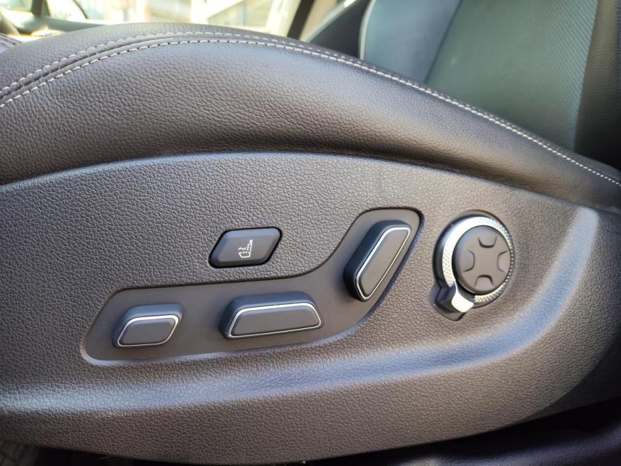 Genesis GV70 I Санкт-Петербург  - изображение 17