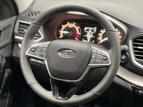 Lada (ВАЗ) Vesta I Рестайлинг (NG) с пробегом 2024 года, цена 1 620 000 рублей, 10300 км, универсал, Автокод Объявления