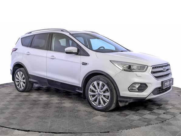 Ford Kuga II Рестайлинг с пробегом 2019 года, цена 1 870 000 рублей, 106318 км, внедорожник, Автокод Объявления