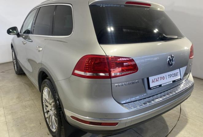 Volkswagen Touareg II Рестайлинг с пробегом 2015 года, цена 2 690 000 рублей, 243284 км, внедорожник, Автокод Объявления