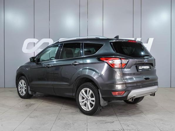 Ford Kuga II Рестайлинг с пробегом 2017 года, цена 1 569 000 рублей, 207582 км, внедорожник, Автокод Объявления