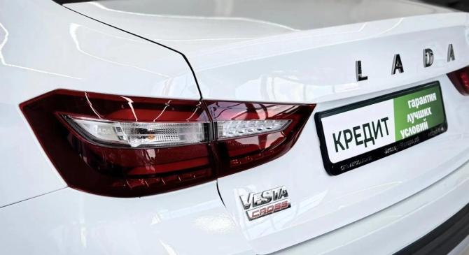 Lada (ВАЗ) Vesta I Рестайлинг (NG) с пробегом 2023 года, цена 1 449 000 рублей, 37443 км, седан, Автокод Объявления