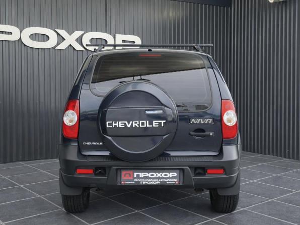 Chevrolet Niva I Рестайлинг с пробегом 2013 года, цена 517 000 рублей, 101006 км, внедорожник, Автокод Объявления