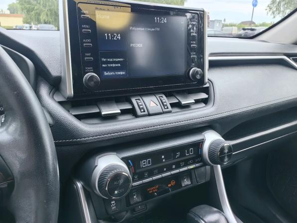 Toyota RAV4 V (XA50) с пробегом 2021 года, цена 2 749 999 рублей, 101000 км, внедорожник, Автокод Объявления