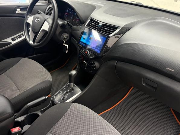 Hyundai Solaris I с пробегом 2011 года, цена 779 000 рублей, 153057 км, хэтчбек, Автокод Объявления