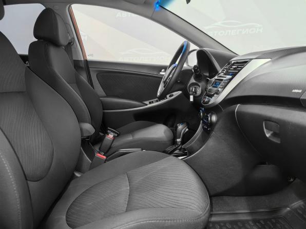 Hyundai Solaris I Рестайлинг с пробегом 2015 года, цена 1 050 000 рублей, 178171 км, седан, Автокод Объявления