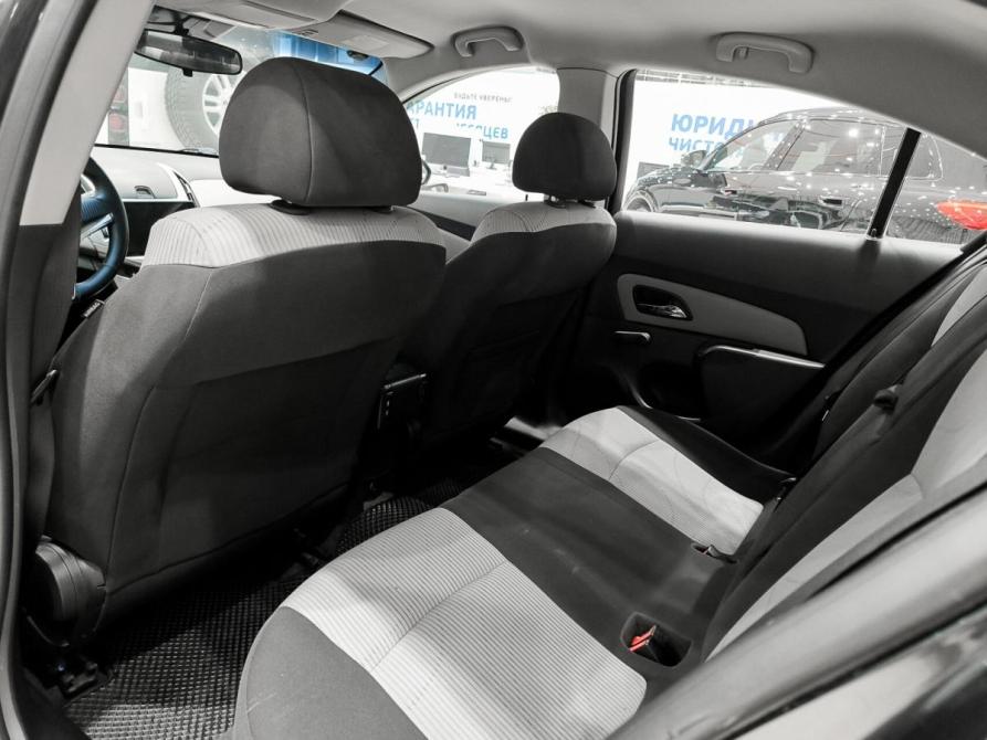 Chevrolet Cruze I Рестайлинг Казань  - изображение 15