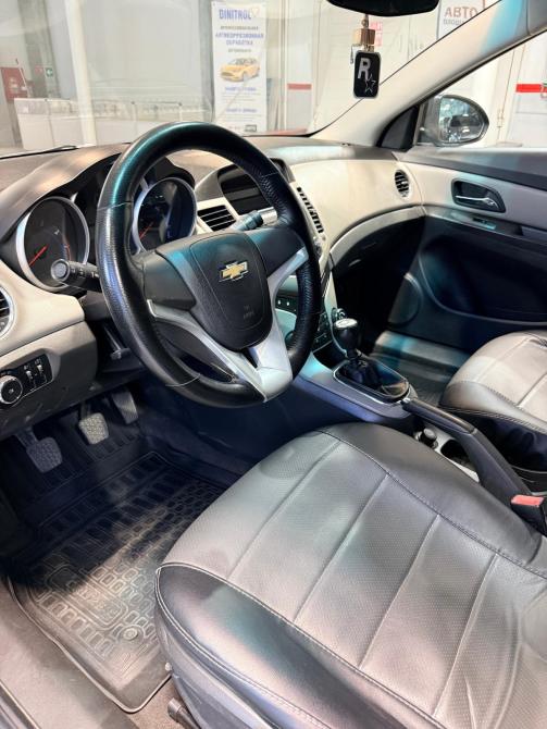 Chevrolet Cruze I Рестайлинг Челябинск  - изображение 9