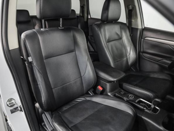 Mitsubishi Outlander III с пробегом 2014 года, цена 1 299 000 рублей, 188612 км, внедорожник, Автокод Объявления