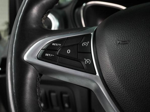 Renault Kaptur I Рестайлинг с пробегом 2021 года, цена 1 299 000 рублей, 112268 км, внедорожник, Автокод Объявления