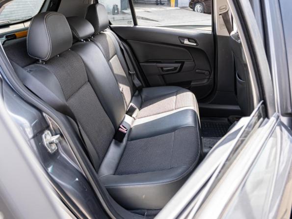 Opel Astra H Рестайлинг с пробегом 2008 года, цена 619 000 рублей, 254263 км, хэтчбек, Автокод Объявления