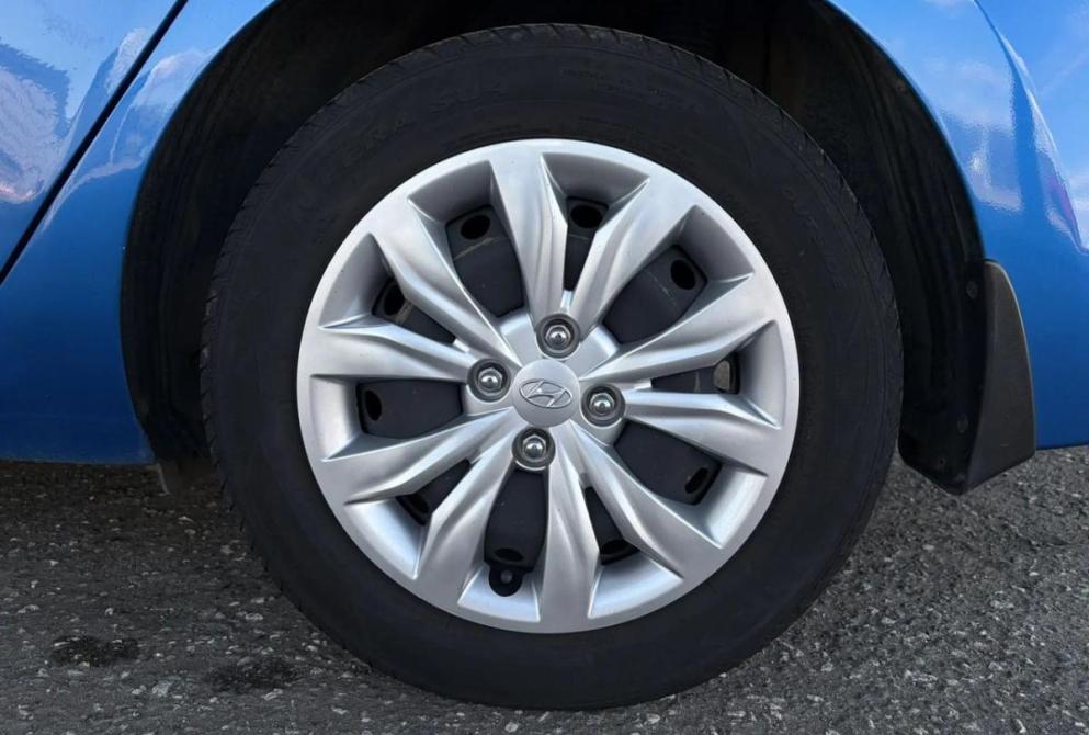 Hyundai Solaris II Киров  - изображение 29