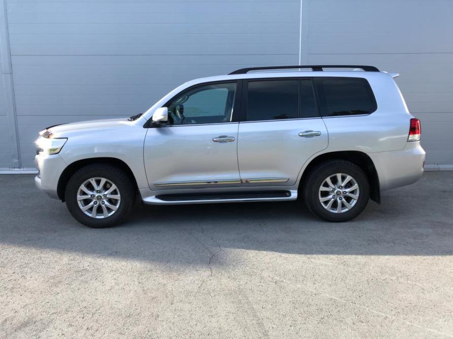 Toyota Land Cruiser 200 Series Рестайлинг 2 Екатеринбург  - изображение 6