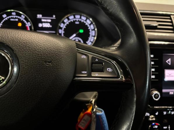 Skoda Superb III с пробегом 2018 года, цена 1 829 000 рублей, 176743 км, лифтбек, Автокод Объявления