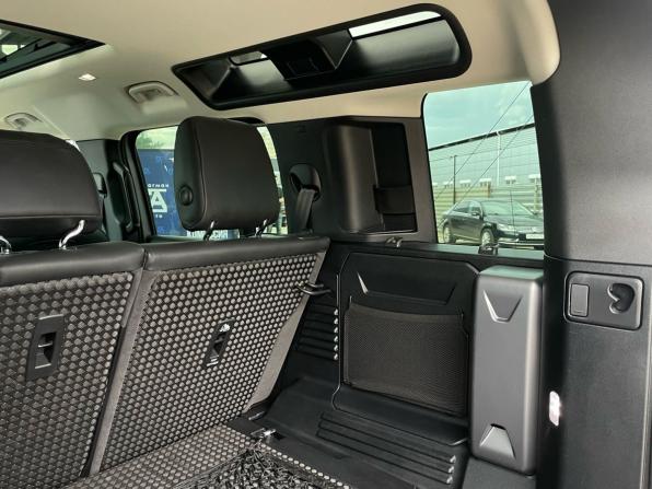Land Rover Defender II с пробегом 2021 года, цена 5 797 000 рублей, 153382 км, внедорожник, Автокод Объявления