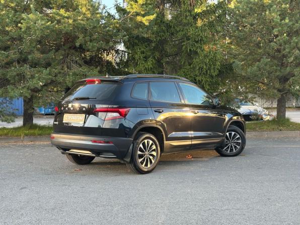 Skoda Karoq I с пробегом 2020 года, цена 1 925 000 рублей, 136727 км, внедорожник, Автокод Объявления