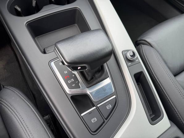 Audi A4 V (B9) Рестайлинг с пробегом 2020 года, цена 2 965 000 рублей, 85845 км, седан, Автокод Объявления