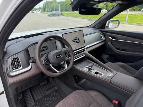 Geely Monjaro I с пробегом 2026 года, цена 4 150 000 рублей, 25 км, внедорожник, Автокод Объявления