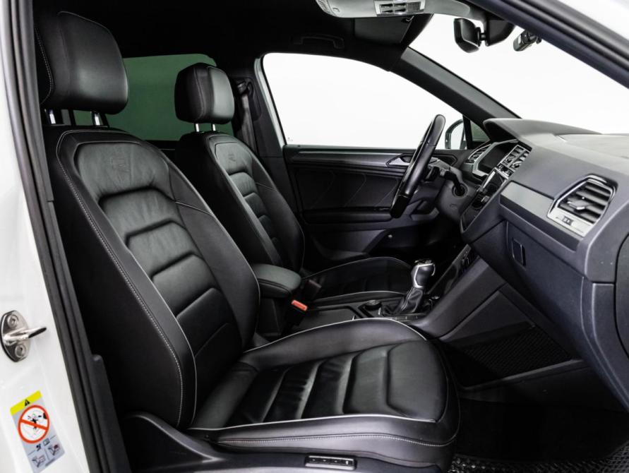 Volkswagen Tiguan II Рестайлинг Санкт-Петербург  - изображение 23