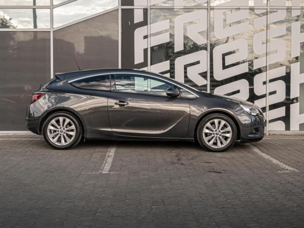 Opel Astra J Рестайлинг с пробегом 2014 года, цена 1 080 000 рублей, 163703 км, хэтчбек, Автокод Объявления