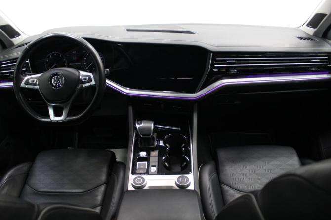 Volkswagen Touareg III с пробегом 2018 года, цена 4 179 000 рублей, 153625 км, внедорожник, Автокод Объявления
