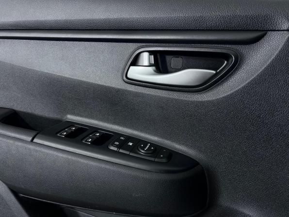 Kia Rio IV с пробегом 2019 года, цена 1 445 000 рублей, 98900 км, седан, Автокод Объявления